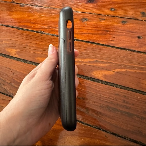 INCIPIO Stashback Sliding Credit Card Protection Case For iPhone 11 Pro - Picture 6 of 10